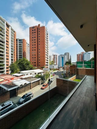 Apartamento en venta zona 14 — Apartamento en Venta en Zona 14, Guatemala, Ciudad — miniatura 2 de 7