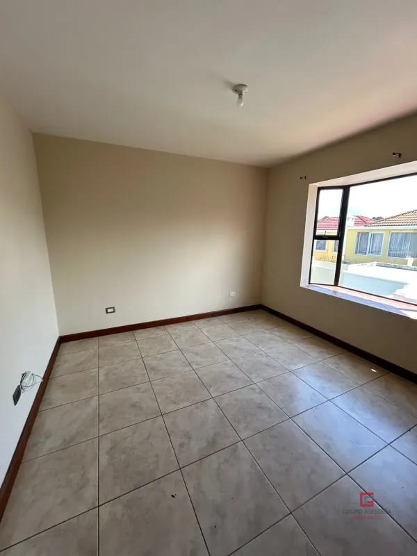 Casa en venta Los Diamante CAES km 16.5 — Casa en Venta en Los Diamantes, Carretera a El Salvador, Guatemala, Ciudad — foto 13 de 17