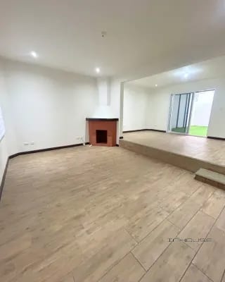 CASA EN RENTA EN VILLAS DE CAPELO KM 22 CAES, DE ESQUINA — Casa en Alquiler en Carretera a El Salvador, Guatemala, Ciudad — miniatura 7 de 11