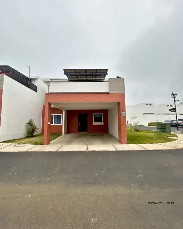 CASA EN RENTA EN VILLAS DE CAPELO KM 22 CAES, DE ESQUINA — Casa en Alquiler en Carretera a El Salvador, Guatemala, Ciudad — foto 10 de 11