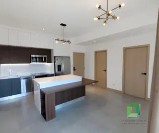 Apartamento en Renta zona 10 — Apartamento en Alquiler en Bonadiez, Zona 10, Guatemala, Ciudad — miniatura 1 de 8