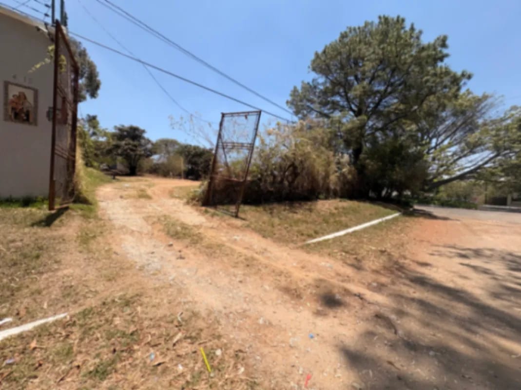 INVERSIONISTAS  EXCELENTE PROPIEDAD PARA DESARROLLO EN BALCONES DE SAN CRISTOBAL POR CEMENTERIO LOS PARQUES — Terreno en Venta en Zona 8 Mixco, Guatemala, Ciudad — foto 4 de 7