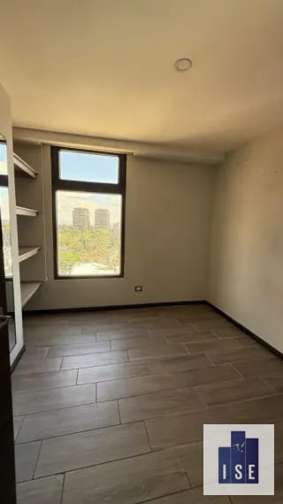Apartamento en venta NIKO 10 z.10 — Apartamento en Venta en Niko 10, Zona 10, Guatemala, Ciudad — miniatura 11 de 15