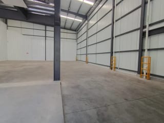Renta de Ofibodega Industrial de 676 m² en Atanasio Tzul, Zona 12 — Bodega / Ofibodega en Alquiler en Zona 12, Guatemala, Ciudad — miniatura 4 de 12
