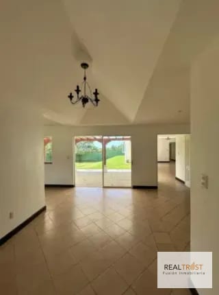 Casa en Alquiler Casa en Alquiler Condominio Villas del Campo km 13 — Casa en Alquiler en Carretera a El Salvador, Guatemala, Ciudad — miniatura 8 de 17