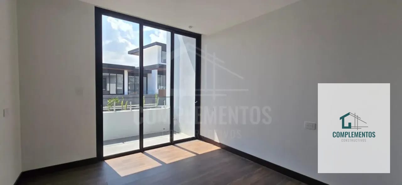 Molié, Casa en Renta Zona 10 — Casa en Alquiler en Zona 10, Guatemala, Ciudad — foto 6 de 11