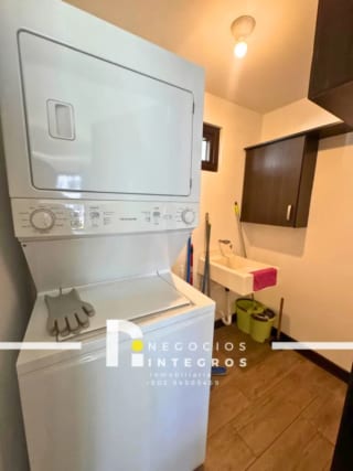 VENDO CASA EN SANTA CATARINA PINULA CONDOMINIO VERDE 360 — Casa en Venta en Santa Catarina Pinula, Guatemala, Ciudad — miniatura 10 de 17