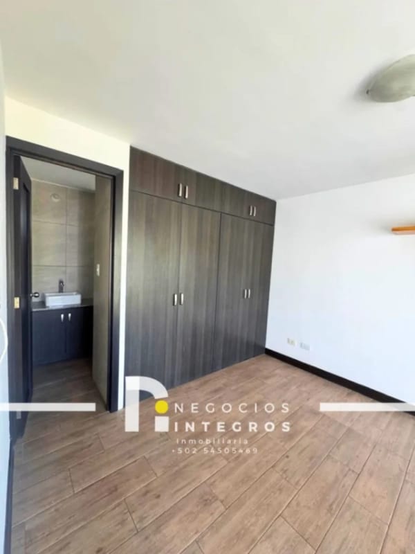 VENDO CASA EN SANTA CATARINA PINULA CONDOMINIO VERDE 360 — Casa en Venta en Santa Catarina Pinula, Guatemala, Ciudad — foto 3 de 17
