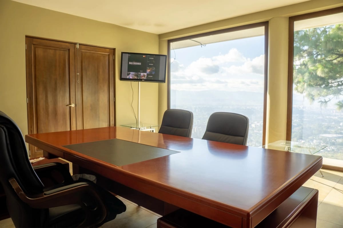 Vendo Casa en las Nubes KM.11.5 CAES con Piscina (copia) (copia) — Casa en Venta en Carretera a El Salvador, Guatemala, Ciudad — foto 9 de 17