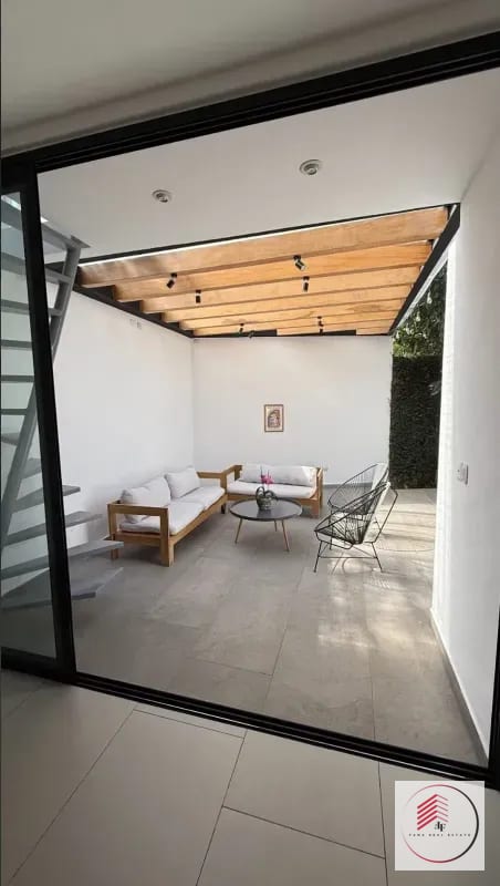 ALQUILER DE CASA EN ZONA 15 REMODELADA DE 268 M² — Casa en Alquiler en Zona 15, Guatemala, Ciudad — foto 11 de 17