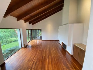 LINDA CASA EN VENTA EN KM.12.7 CARRETERA A EL SALVADOR — Casa en Venta en Santa Catarina Pinula, Guatemala, Ciudad — miniatura 1 de 11