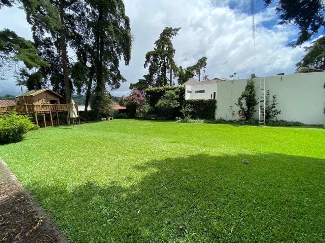 LINDA CASA EN VENTA EN KM.12.7 CARRETERA A EL SALVADOR — Casa en Venta en Santa Catarina Pinula, Guatemala, Ciudad — foto 3 de 11