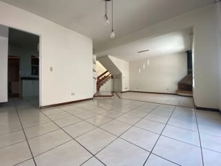 ALQUILO AMPLIA CASA EN MONTE AZUL Z.13 — Casa en Alquiler en Monte Azul, Zona 13, Guatemala, Ciudad — miniatura 16 de 17