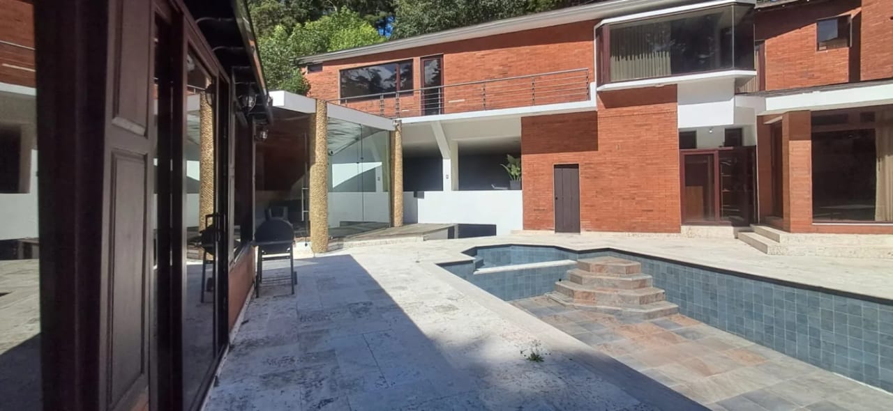 ALQUILO CASA EN LA MIRAGE KM.18.7 CARR A EL SALVADOR — Casa en Alquiler en Carretera a El Salvador, Guatemala, Ciudad — foto 2 de 12