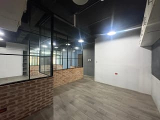 Alquilo / Vendo Oficinas en Edificio Piale Zona 10 (copia) — Oficina en Alquiler en Pialé, Zona 10, Guatemala, Ciudad — miniatura 11 de 15