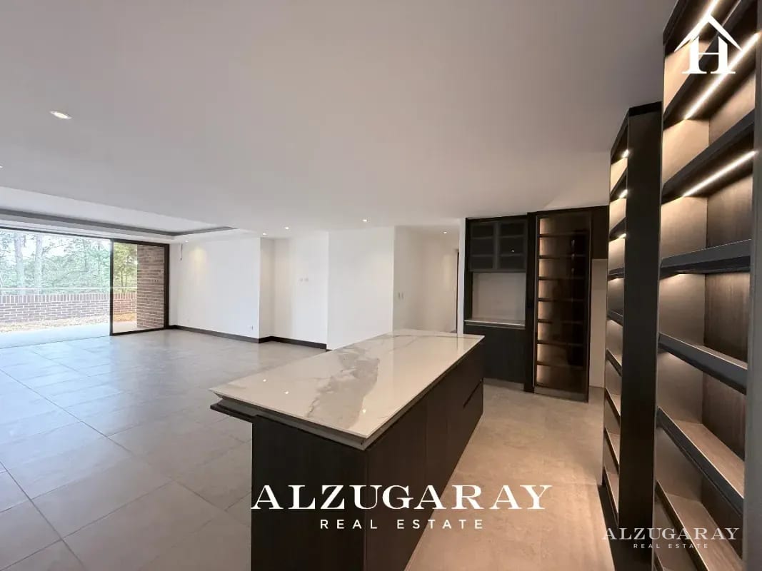 VILLA P/ESTRENAR CON JARDÍN- 3 HAB. / SIENA SAN ISIDRO Z.16 — Casa en Alquiler en Zona 16, Guatemala, Ciudad — foto 1 de 12