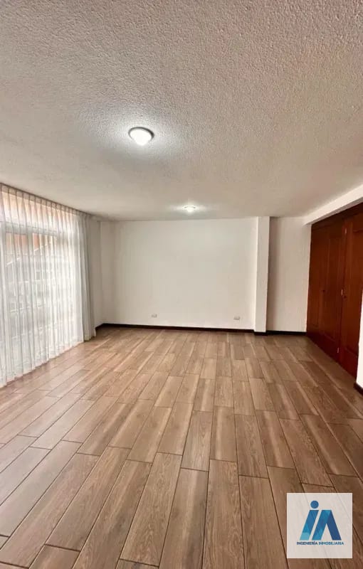 CASA EN ALQUILER📍 Residencial Elgin II, Zona 13 — Casa en Alquiler en Zona 13, Guatemala, Ciudad — foto 8 de 16