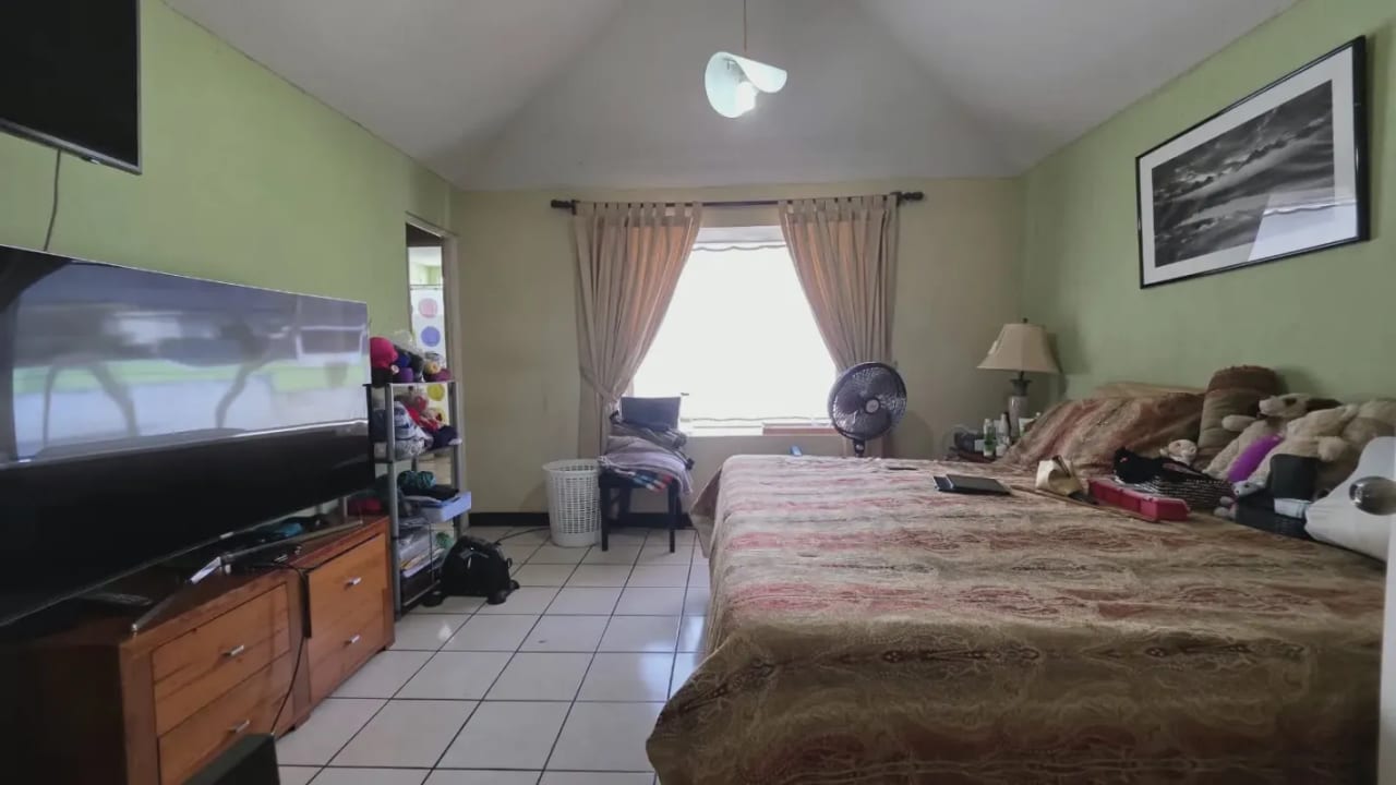 Casa en venta en San Cristóbal Mixco sector A3 en garita — Casa en Venta en Zona 8 Mixco, Guatemala, Ciudad — foto 4 de 17