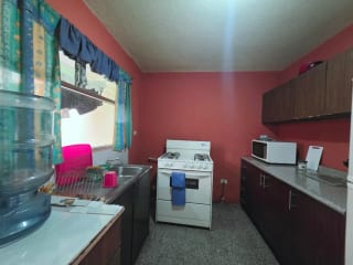 Casa en Venta con Apartamento y Locales en Zona 2 Mixco — Casa en Venta en Zona 2 Mixco, Guatemala, Ciudad — miniatura 5 de 10