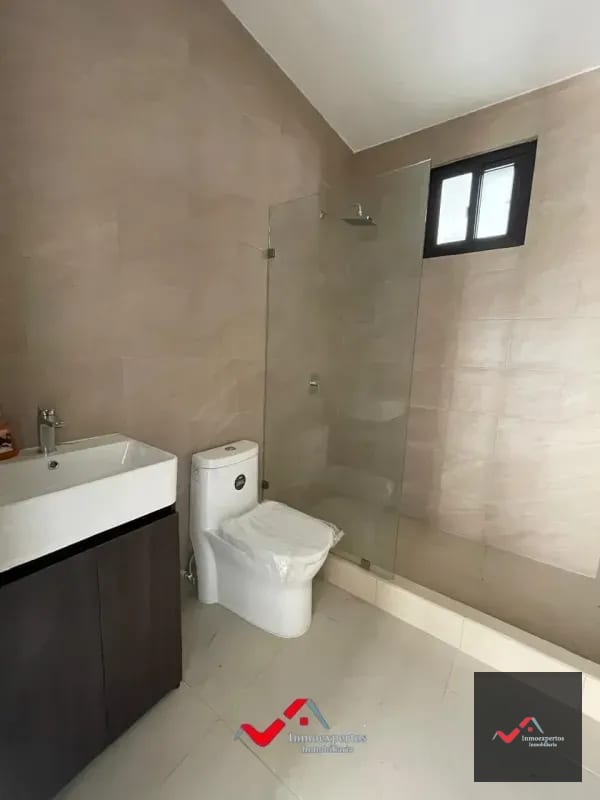 CASA EN VENTA CARRETERA A CRISTO REY, PIEDRA PARADA ZONA 6 SANTA CATARINA PINULA — Casa en Venta en Santa Catarina Pinula, Guatemala, Ciudad — foto 4 de 17