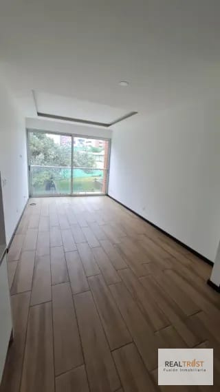 RENTO APARTAMENTO EN ZONA 15 VISTA HERMOSA 1 — Apartamento en Alquiler en Vista Hermosa I, Zona 15, Guatemala, Ciudad — miniatura 1 de 7