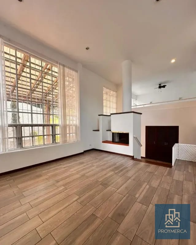 Casa en alquiler, Residencial Elgin II, Zona 13 — Casa en Alquiler en Elgin, Zona 13, Guatemala, Ciudad — foto 1 de 14