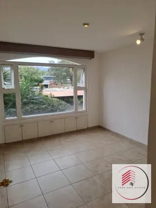 Alquiler de apartamento en zona 15 Vista Hermosa a 2 a dos cuadras de Boulevard Vista Hermosa atras de campero — Apartamento en Alquiler en Zona 15, Guatemala, Ciudad — miniatura 7 de 17