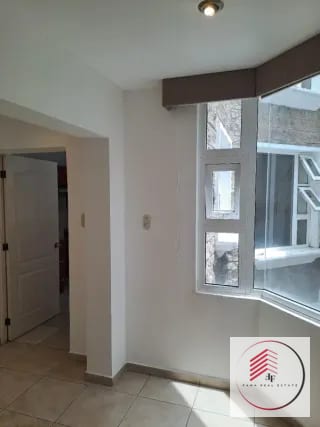 Alquiler de apartamento en zona 15 Vista Hermosa a 2 a dos cuadras de Boulevard Vista Hermosa atras de campero — Apartamento en Alquiler en Zona 15, Guatemala, Ciudad — miniatura 3 de 17