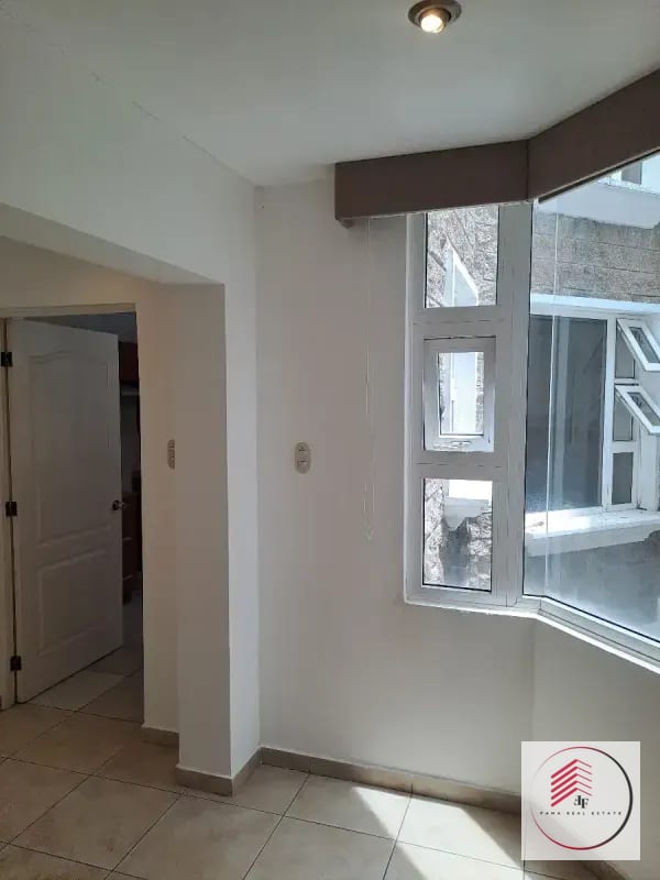 Alquiler de apartamento en zona 15 Vista Hermosa a 2 a dos cuadras de Boulevard Vista Hermosa atras de campero — Apartamento en Alquiler en Zona 15, Guatemala, Ciudad — foto 3 de 17