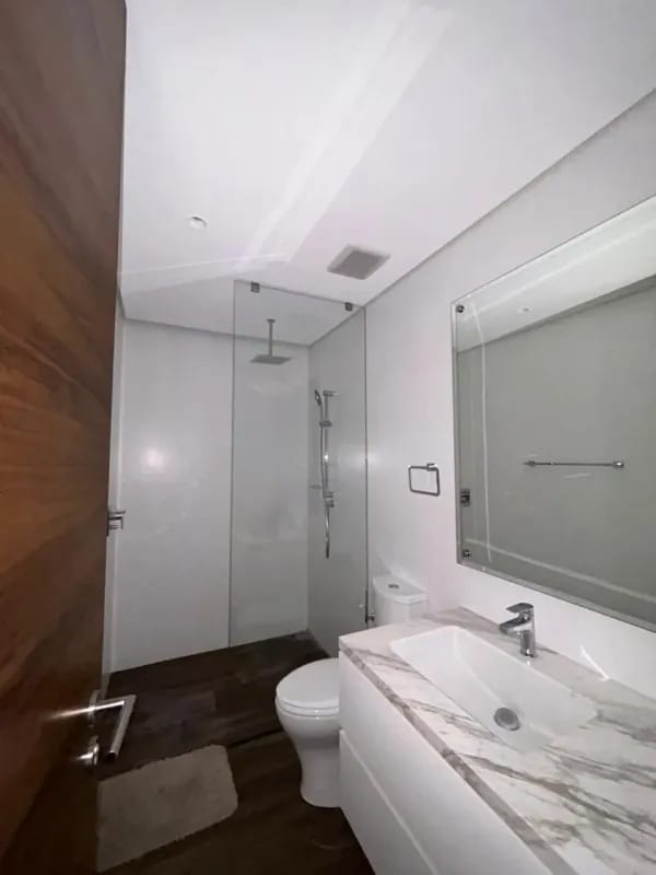 Renta Apartamento amueblado AVIA zona 10 — Apartamento en Alquiler en Avia, Zona 10, Guatemala, Ciudad — foto 3 de 6