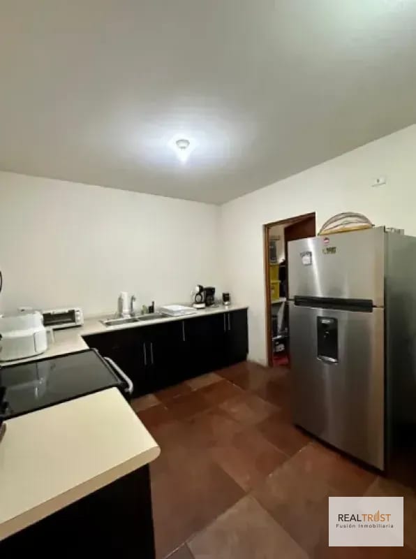 Casa con estilo moderno en Renta Condominio Km. 14 — Casa en Alquiler en km 11-15, Carretera a El Salvador, Guatemala, Ciudad — foto 7 de 9