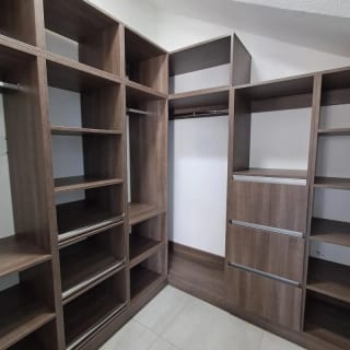 VENDO AMPLIA CASA CON APARTAMENTO, LOS MANANTIALES PV — Casa en Venta en Carretera a El Salvador, Guatemala, Ciudad — miniatura 16 de 17
