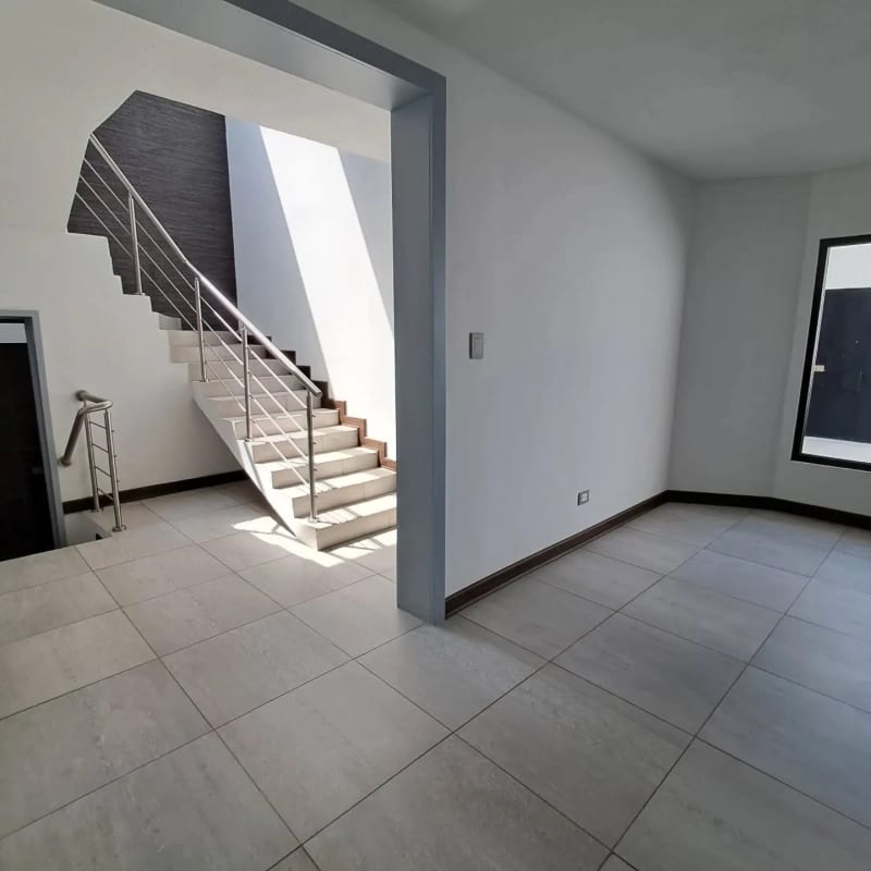 VENDO AMPLIA CASA CON APARTAMENTO, LOS MANANTIALES PV — Casa en Venta en Carretera a El Salvador, Guatemala, Ciudad — foto 15 de 17