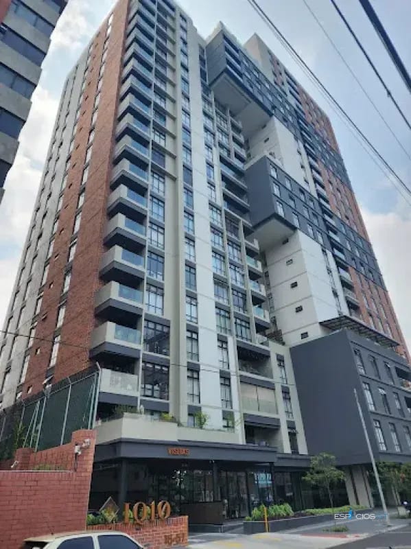 VENTA DE APARTAMENTO Z.10 2/D EDIFICIO IQ10 — Apartamento en Venta en Zona 10, Guatemala, Ciudad — foto 1 de 7