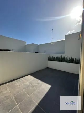 Lindo Apartamento en alquiler zona 10 Penthouse — Apartamento en Alquiler en Verona, Zona 10, Guatemala, Ciudad — miniatura 1 de 16