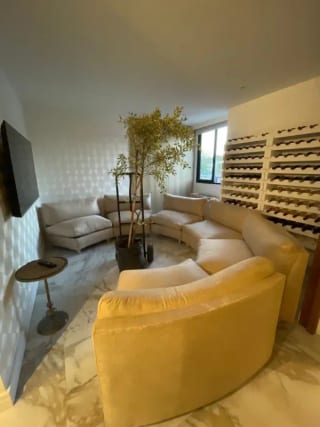 Apartamento amueblado en Renta Edificio Aoki Zona 14 — Apartamento en Alquiler en AOKI, Zona 14, Guatemala, Ciudad — miniatura 1 de 12