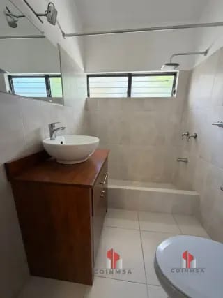 Casa en renta zona 16 – La Montaña — Casa en Alquiler en La Montaña, Zona 16, Guatemala, Ciudad — miniatura 6 de 17