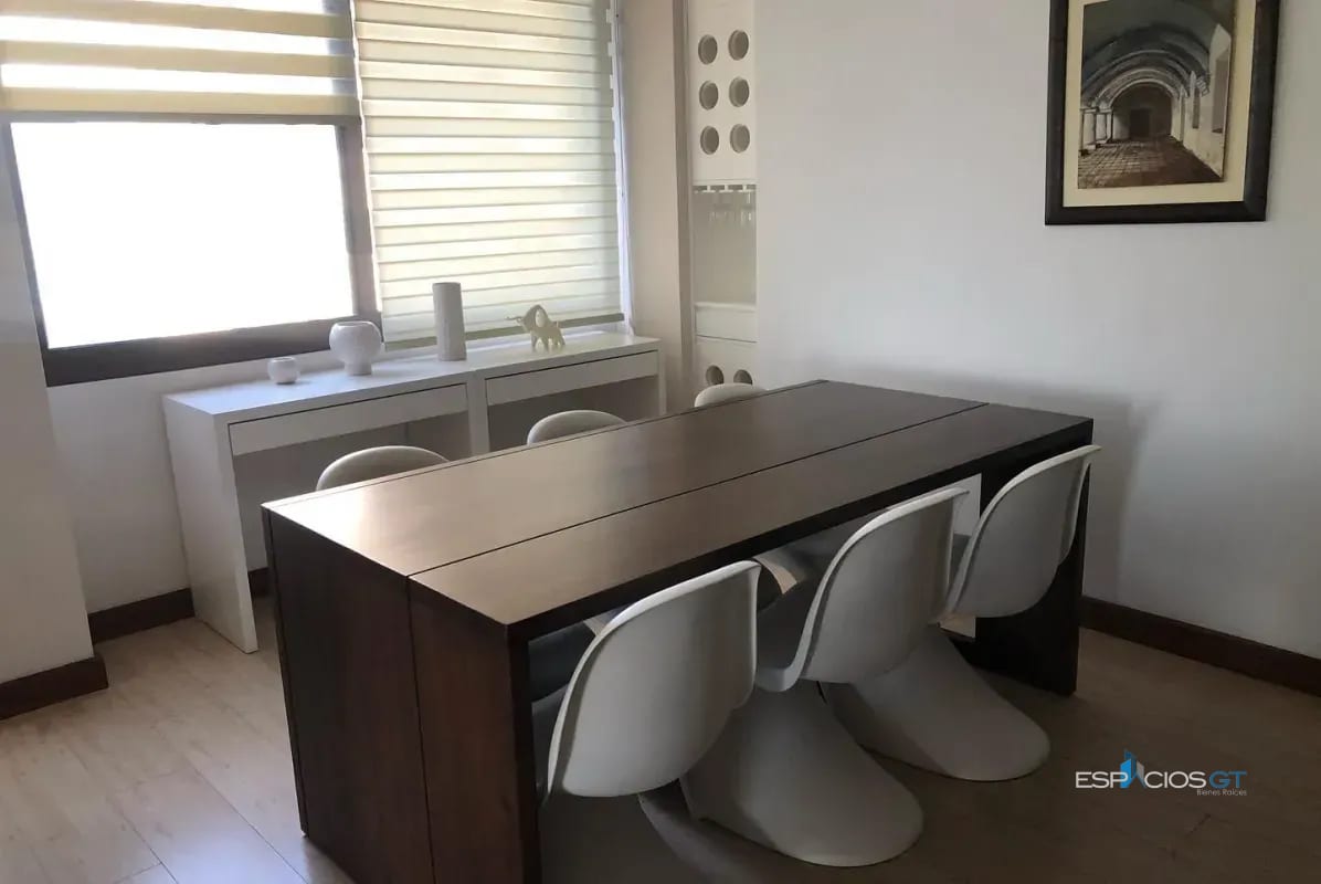 APARTAMENTO EN VENTA EDIFICIO TORRE VEINTI4 ZONA 10, 2/D NIVEL ALTO — Apartamento en Venta en Zona 10, Guatemala, Ciudad — foto 4 de 6