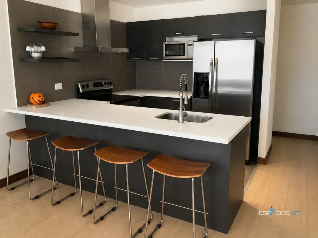 APARTAMENTO EN VENTA EDIFICIO TORRE VEINTI4 ZONA 10, 2/D NIVEL ALTO — Apartamento en Venta en Zona 10, Guatemala, Ciudad — foto 2 de 6