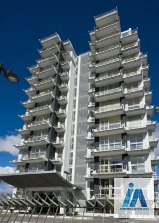 APARTAMENTO EN VENTA📍 Edificio Atrium, Zona 10 — Apartamento en Venta en Zona 10, Guatemala, Ciudad — miniatura 1 de 9
