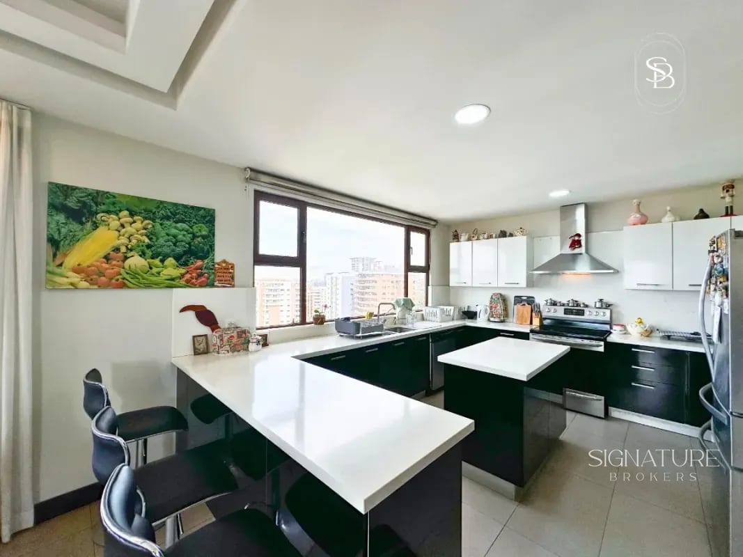 Penthouse en Venta-San Patricio II, Z.14 — Apartamento en Venta en San Patricio 2, Zona 14, Guatemala, Ciudad — foto 8 de 10