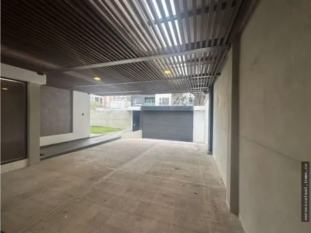 Zona 13 A Una Cuadra de las Américas Dentro de Garita Casa en Venta — Casa en Venta en Zona 14, Guatemala, Ciudad — foto 2 de 17