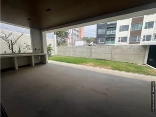 Zona 13 A Una Cuadra de las Américas Dentro de Garita Casa en Venta — Casa en Venta en Zona 14, Guatemala, Ciudad — miniatura 11 de 17