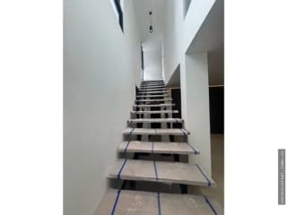 Zona 13 A Una Cuadra de las Américas Dentro de Garita Casa en Venta — Casa en Venta en Zona 14, Guatemala, Ciudad — miniatura 15 de 17