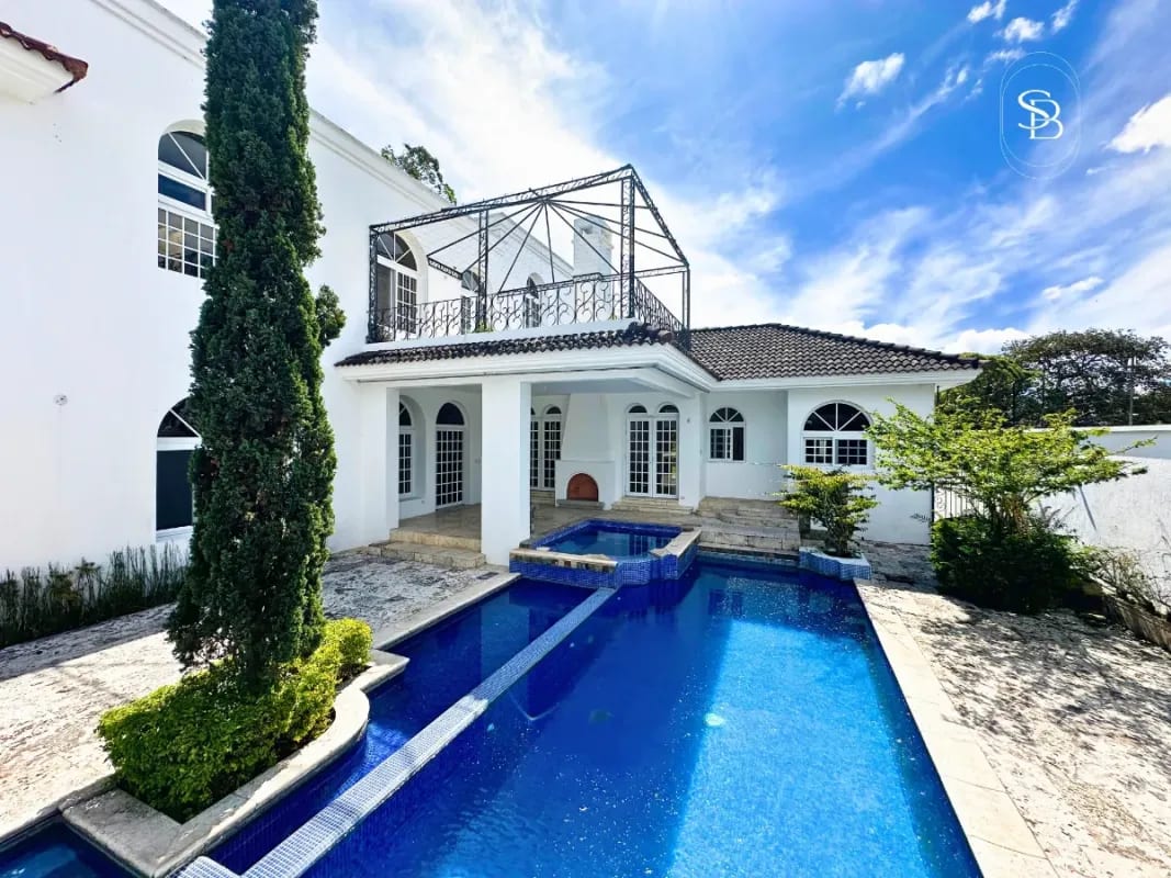 Casa en Venta - Foresta de Cayalá, Z.16 — Casa en Venta en Foresta de Cayalá, Zona 16, Guatemala, Ciudad — foto 4 de 10