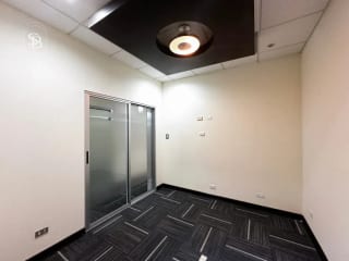 Oficina en renta – Zona Pradera, Torre 3, Blvd. Los Próceres Zona 10 — Oficina en Alquiler en Zona Pradera, Zona 10, Guatemala, Ciudad — miniatura 6 de 10