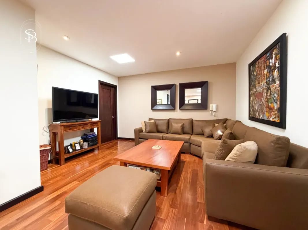 Casa en Venta - Colinas de Castel, Km. 20, Fraijanes — Casa en Venta en Fraijanes, Carretera a El Salvador, Guatemala, Ciudad — foto 5 de 10