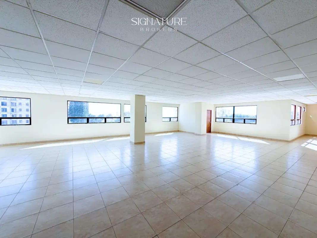 Oficina en renta – Edificio Condesa II, 23 Calle Z.13 — Oficina en Alquiler en Zona 13, Guatemala, Ciudad — foto 7 de 7