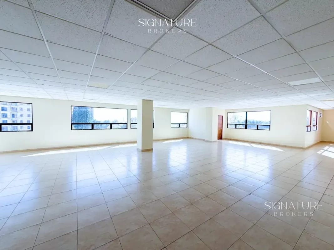 Oficina en renta – Edificio Condesa II, 23 Calle Z.13 — Oficina en Alquiler en Zona 13, Guatemala, Ciudad — foto 7 de 7