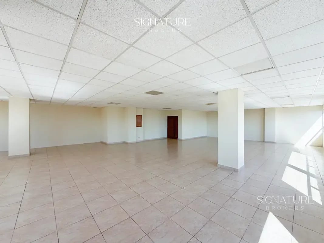 Oficina en renta – Edificio Condesa II, 23 Calle Z.13 — Oficina en Alquiler en Zona 13, Guatemala, Ciudad — foto 6 de 7